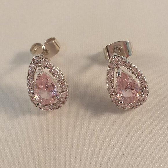 18K White Gold Filled Pink Pear Diamond Zircon Halo Stud Earrings 1.25ctw Womens - Picture 1 of 3